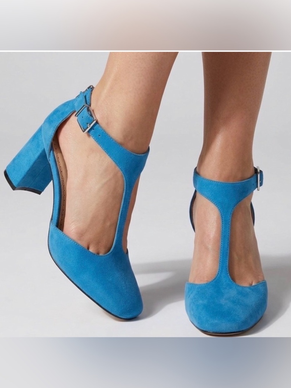 💙 Adrienne Vittadini Poetic Pool Blue T Strap Heels NWOT - 8.5